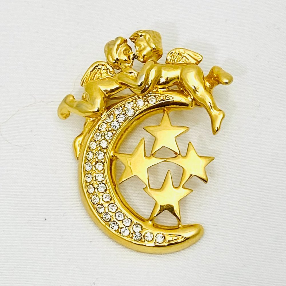Vintage Cherub Brooch Kissing on the Moon Brooch/Pin